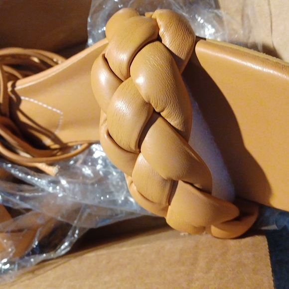 Braided Square Slides w/Optional Ankle Straps - Picture 4 of 4